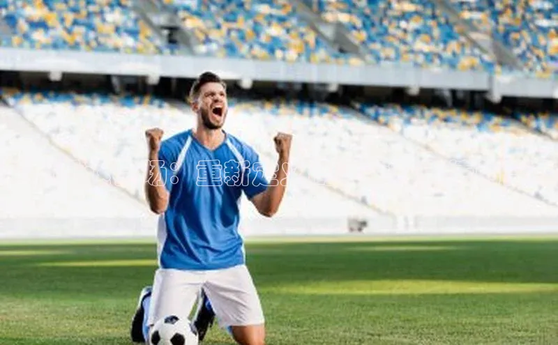 奔驰重返赛场：重新定义高性能与激情的篇章